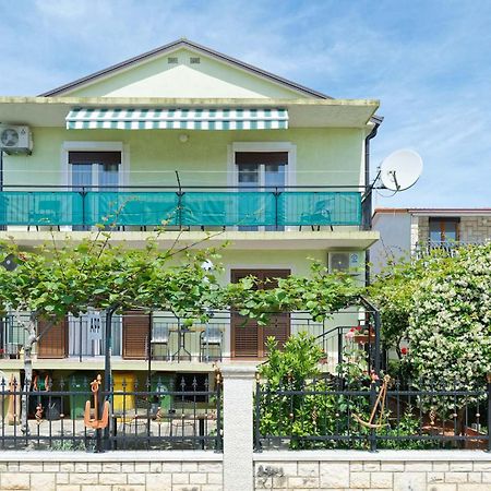 אומאג Apartments Grassi By Rent Istria מראה חיצוני תמונה