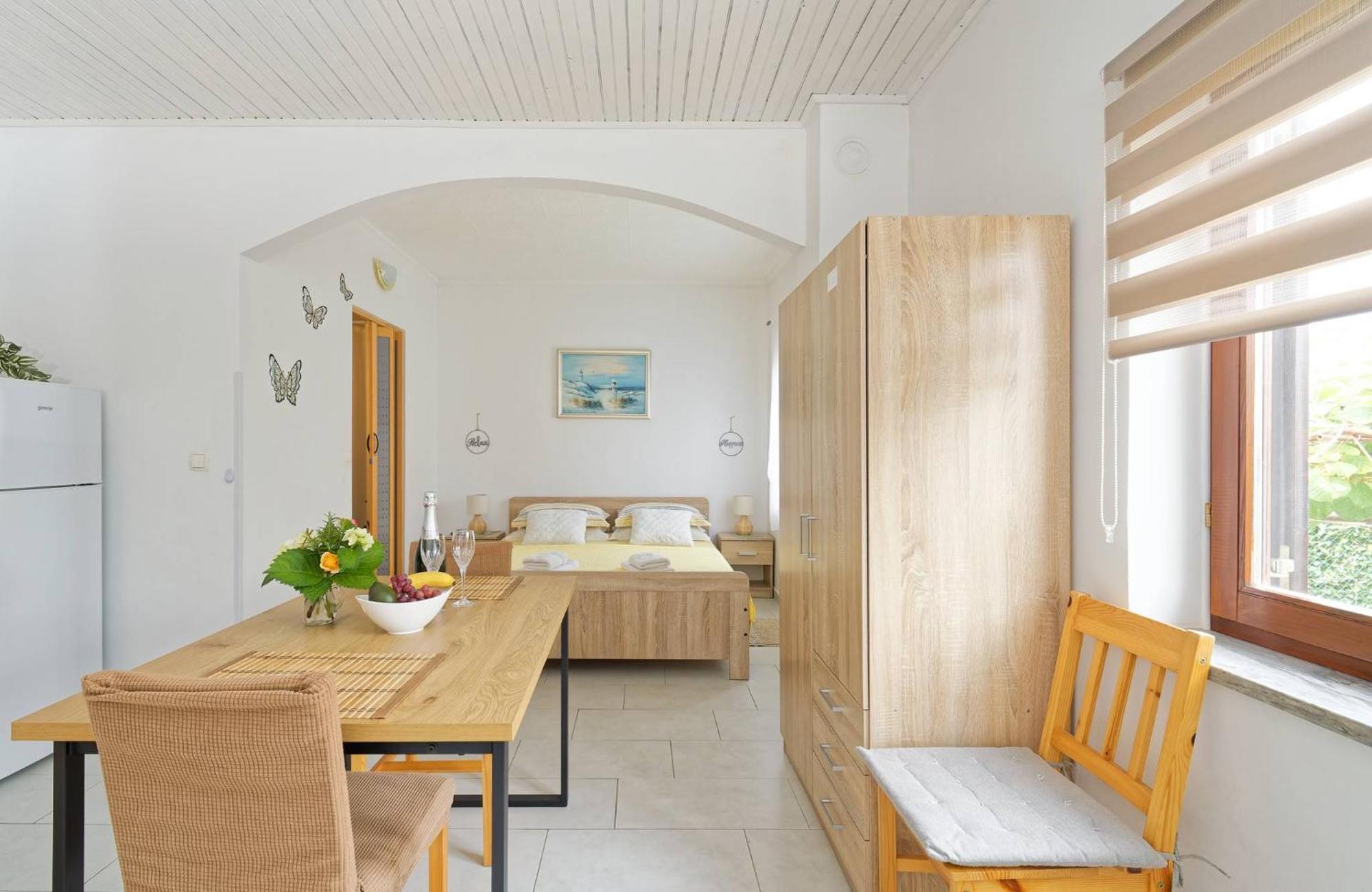 אומאג Apartments Grassi By Rent Istria מראה חיצוני תמונה