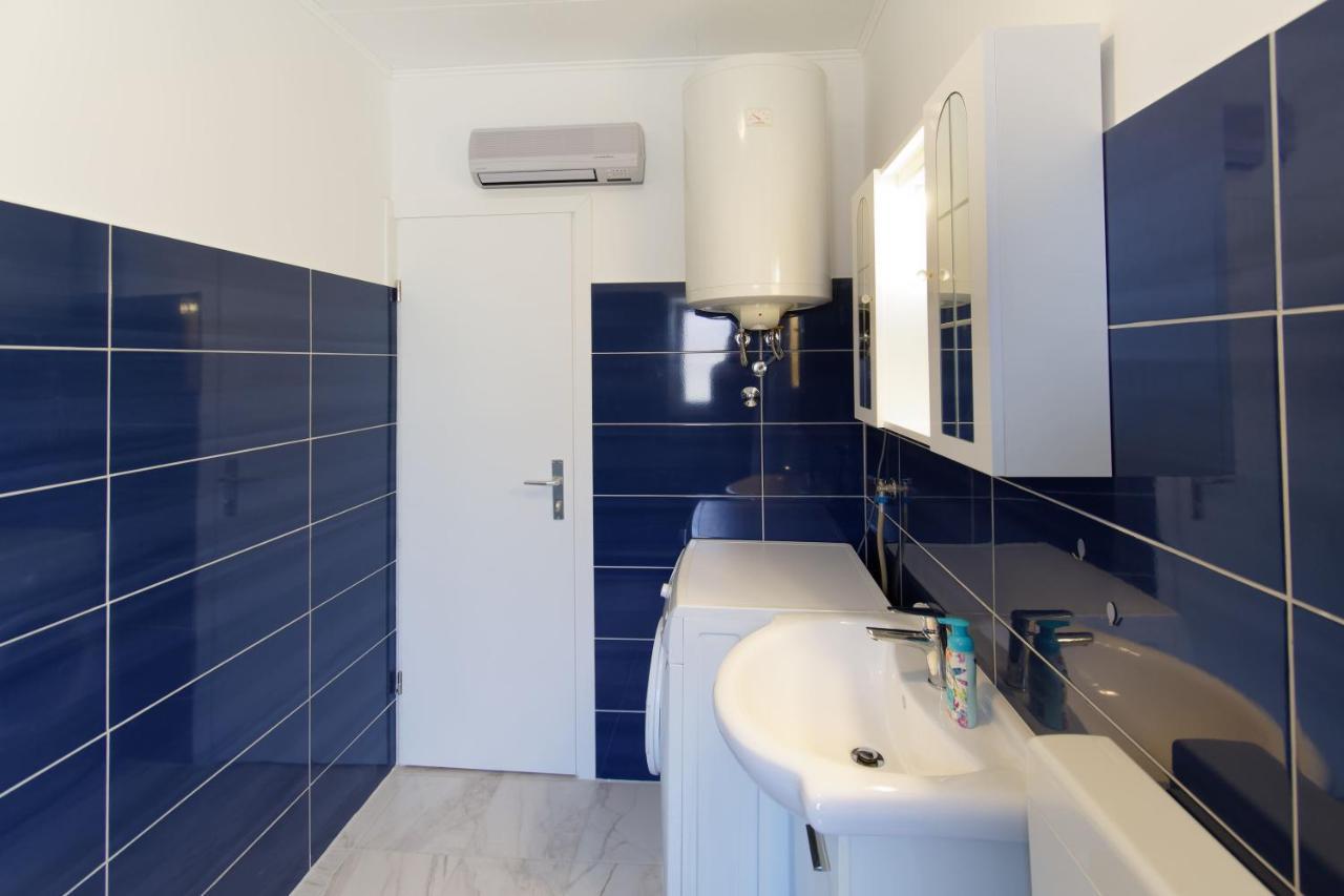 אומאג Apartments Grassi By Rent Istria מראה חיצוני תמונה